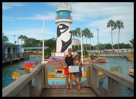 Nous deux à l'entrée du parc 